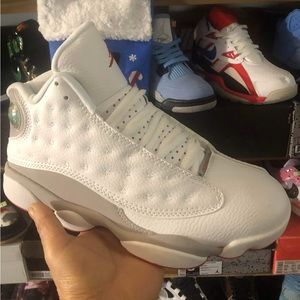 tryna get off me asap hit me with prices in good condition